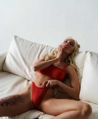 Анна